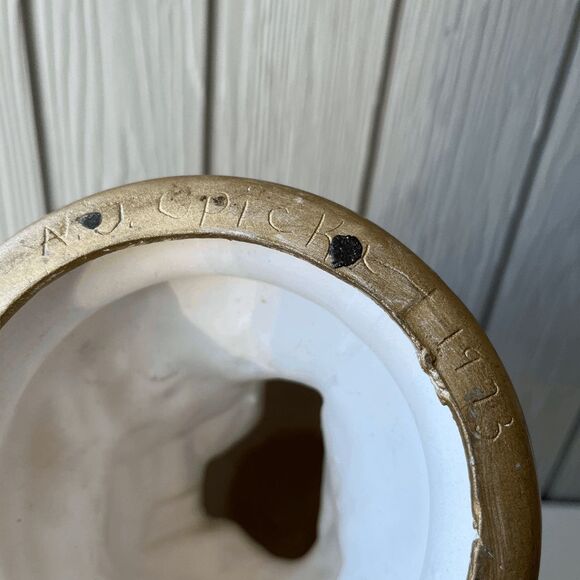 VTG 1973 Hand-Painted Ceramic Owl Sculpture Signed Artist Gold Base Retro Decor - Picture 6 of 9